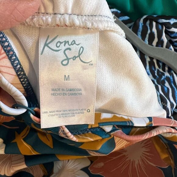 Kona Sol Over Shoulder One Piece Swimsuit Botanical Lagoon Print - Picture 7 of 9